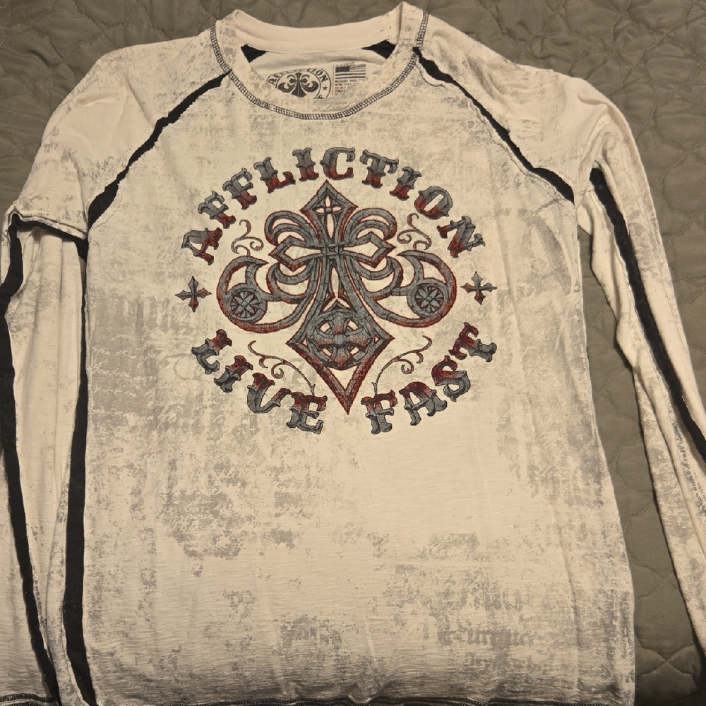 Affliction Men's White Graphic Long Sleeve Shirt